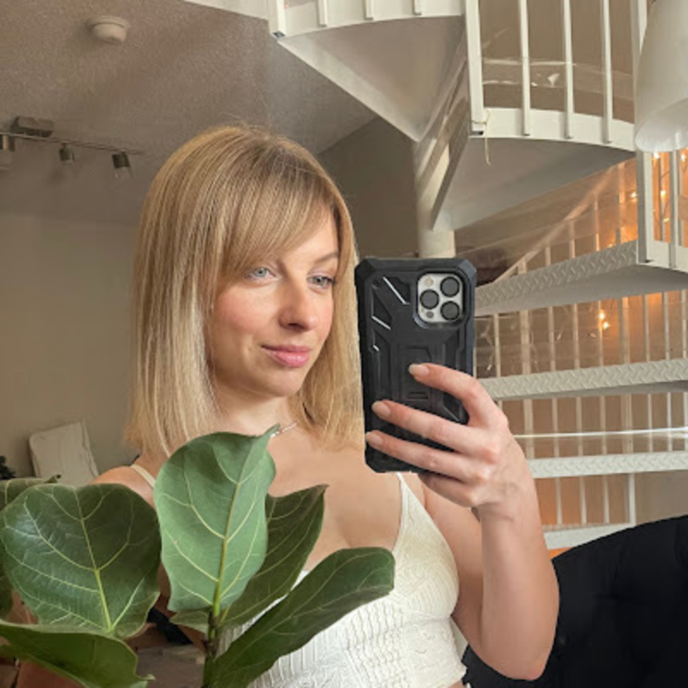 Meet your Posher, Olya